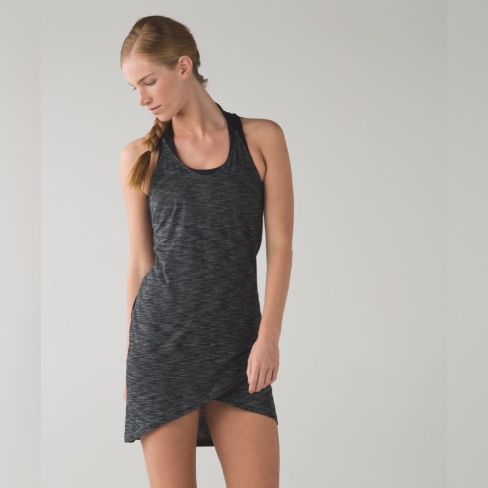 Lululemon Just Chillin' Dress